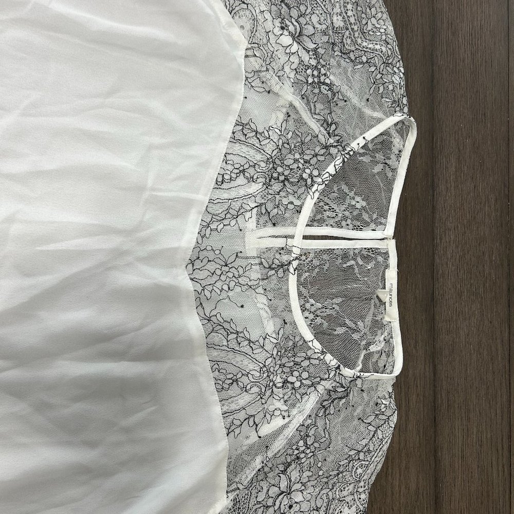 BOGO Maurices White/Black Dressy Top Lace Sheer detailon top Size XXL